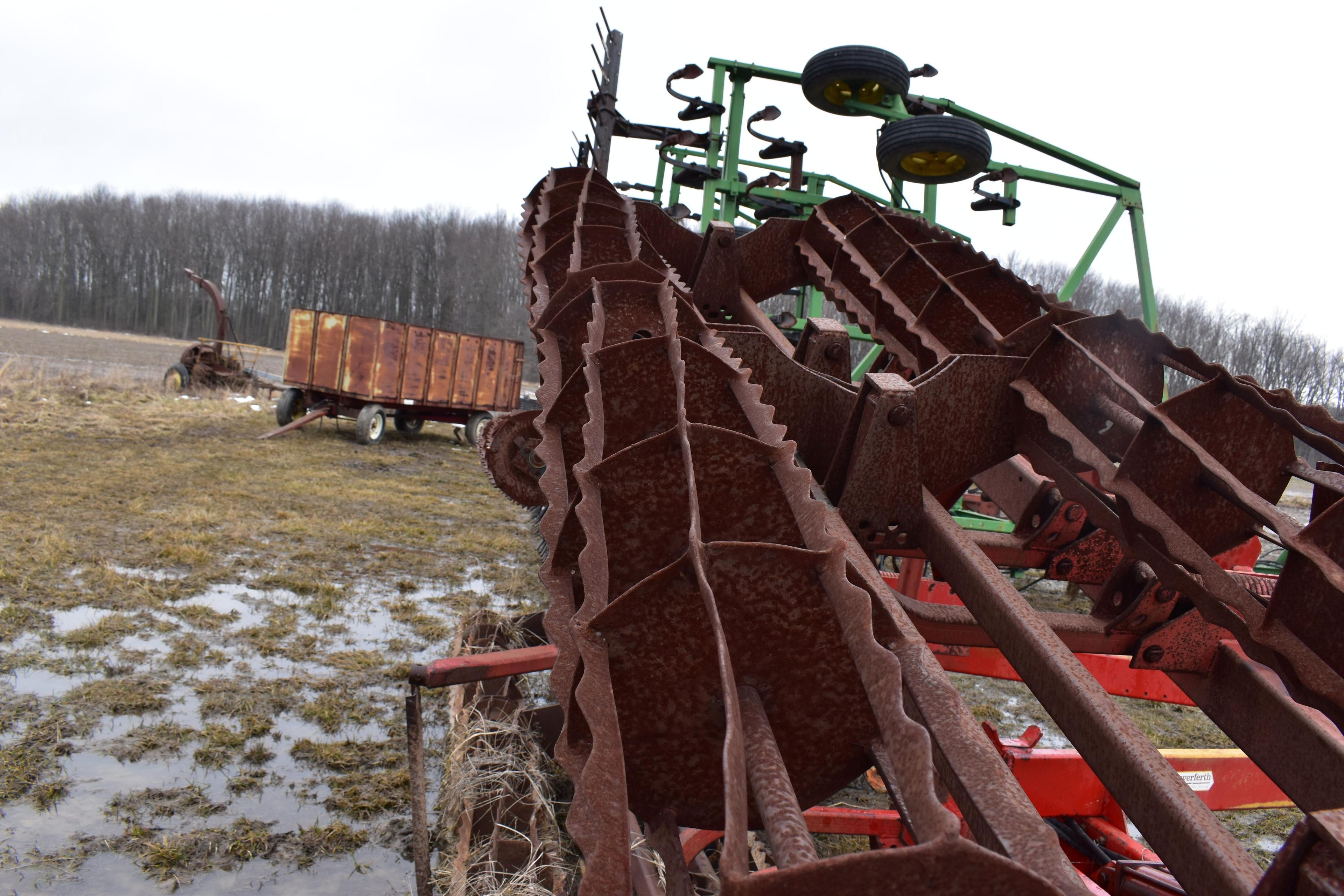 Unverferth Rolling Harrow Ii 32ft.