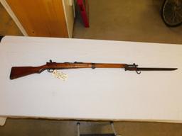 Japanese Arisaka w/ airplane sights intact & WWII bayonet ser. 86513