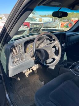 2000 Chevy 2500 extended cab long box, 6.0L gas 4WD