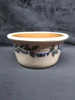2013 Salmon Falls Stoneware Pottery Bowl