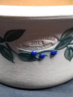 2013 Salmon Falls Stoneware Pottery Bowl