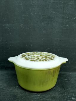 Antique Pyrex Baking Dish - Verde