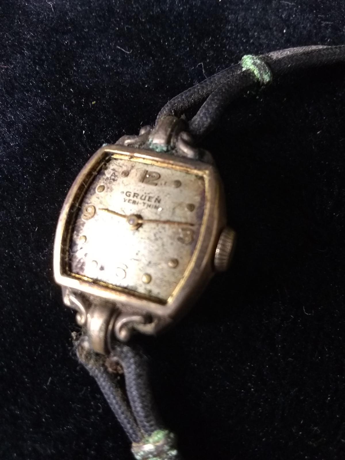 (2) Vintage Ladies Watches