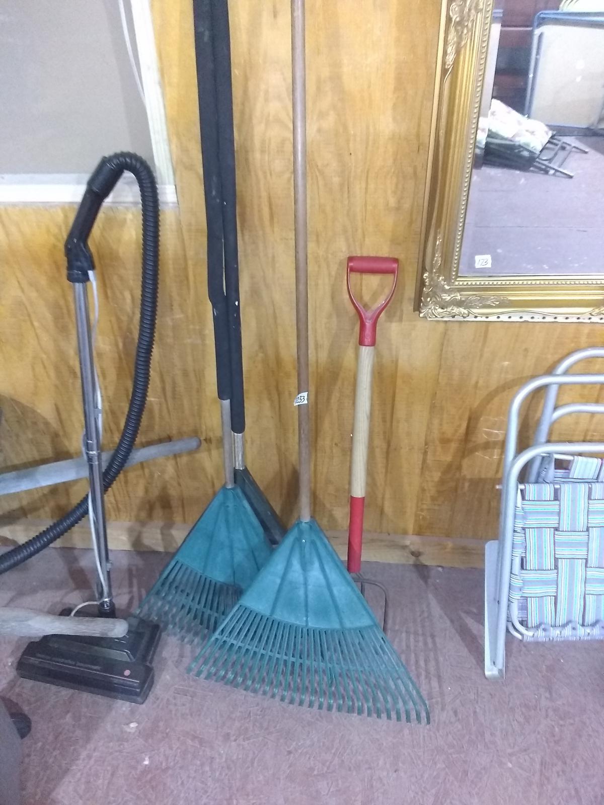 Assorted Yard Tools - Rakes & Pitchfork