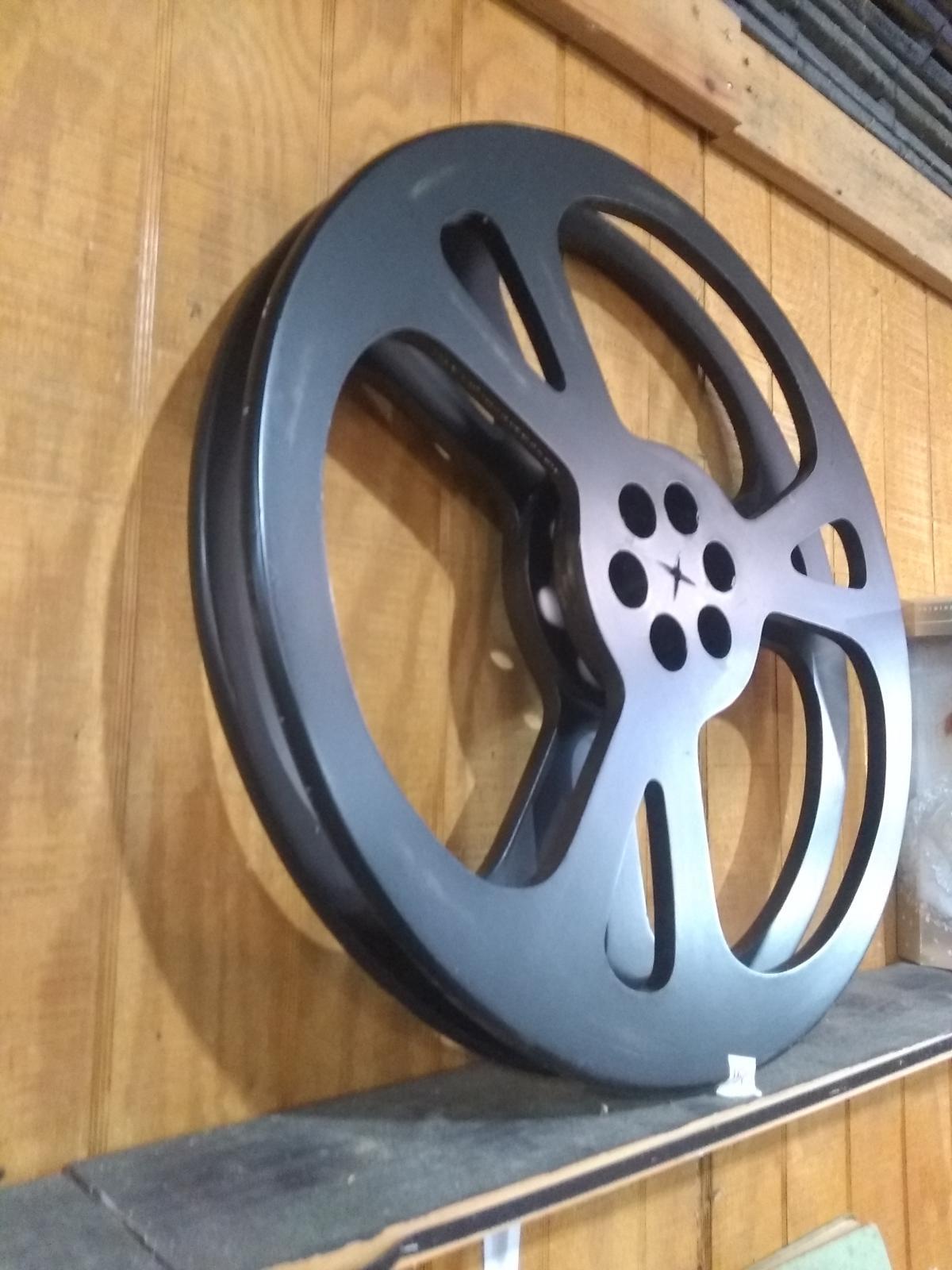 Decorative Wooden Movie Reel/Studio Prop