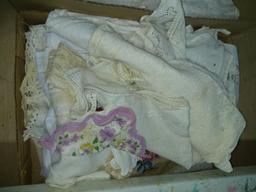 BL- Assorted Vintage Linens