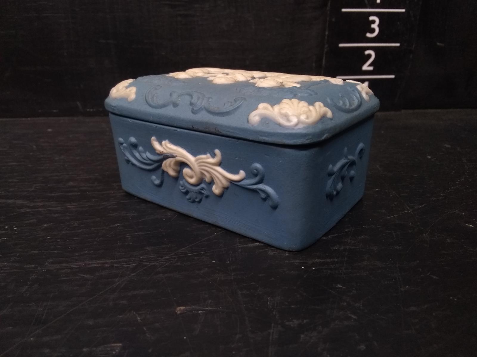 Vintage Wedgewood Trinket Box