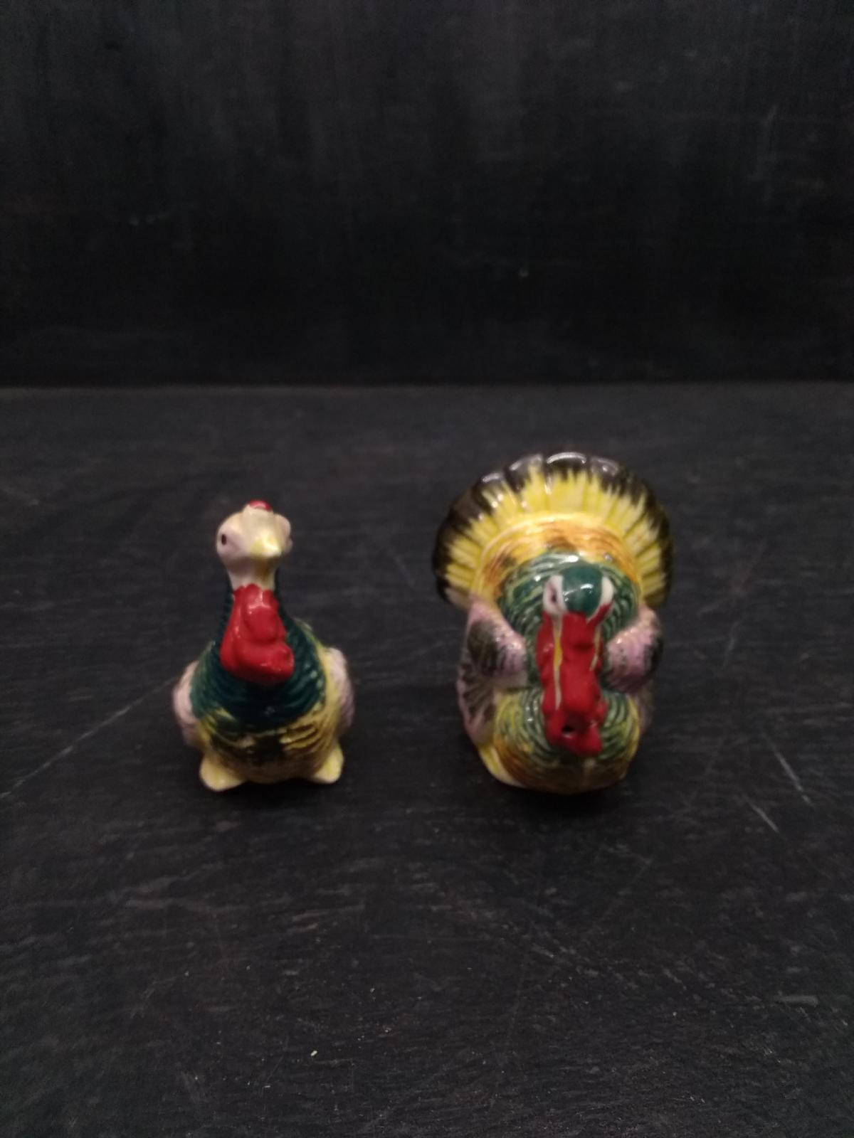 Pair of Novelty Ceramic Turkey Salt and Peppers