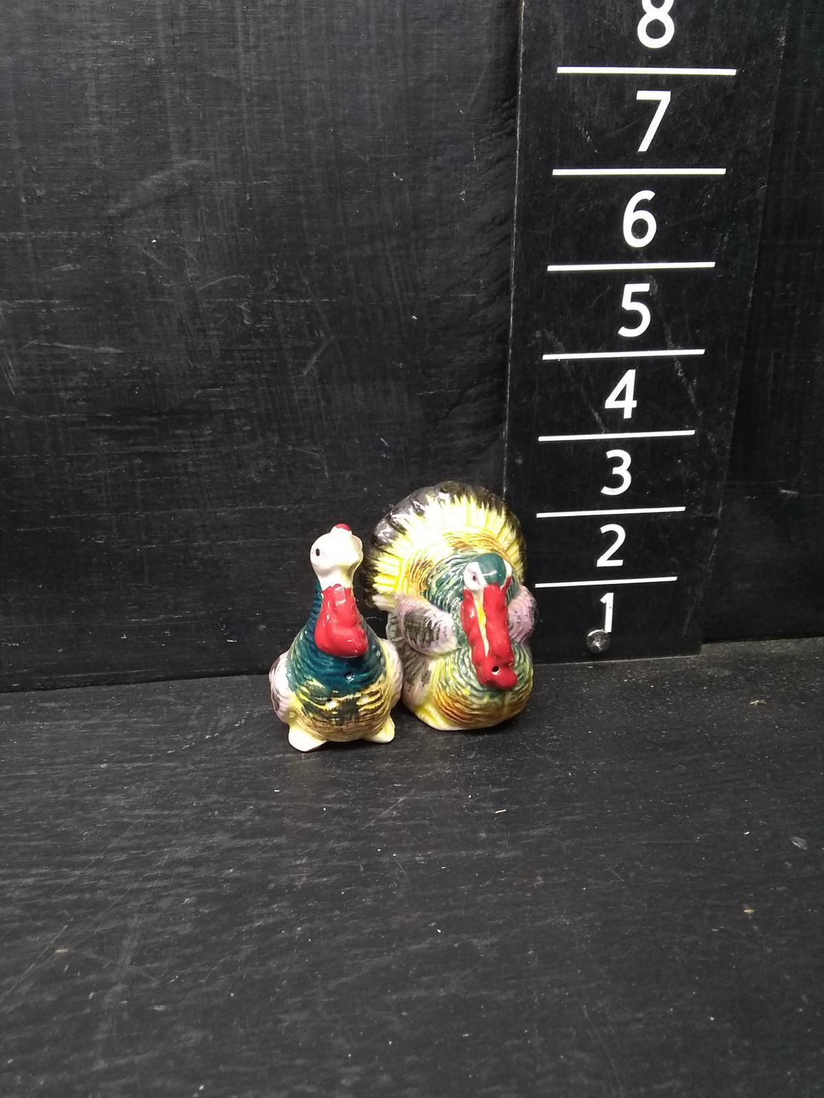 Pair of Novelty Ceramic Turkey Salt and Peppers