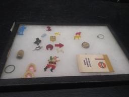 Glass Top Collectors Box-Novelty Toys, Miniature Compass, False Teeth