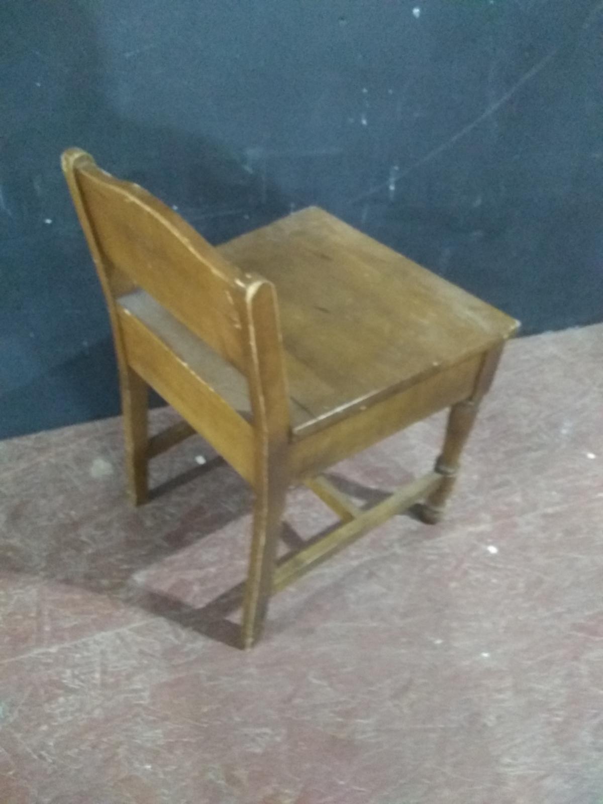Vintage Maple Sewing Chair w/ Seat Storage