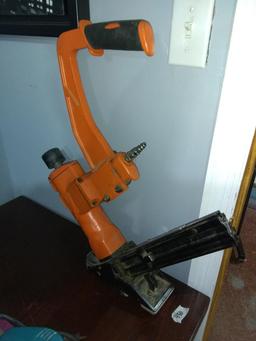 BL-Central Pneumatic Floor Nailer