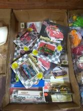 BL-Assorted Nascar and Hotwheels Diecast Cars