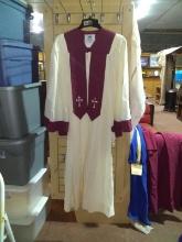 Murphy Choir Robe-NWT-White/Maroon