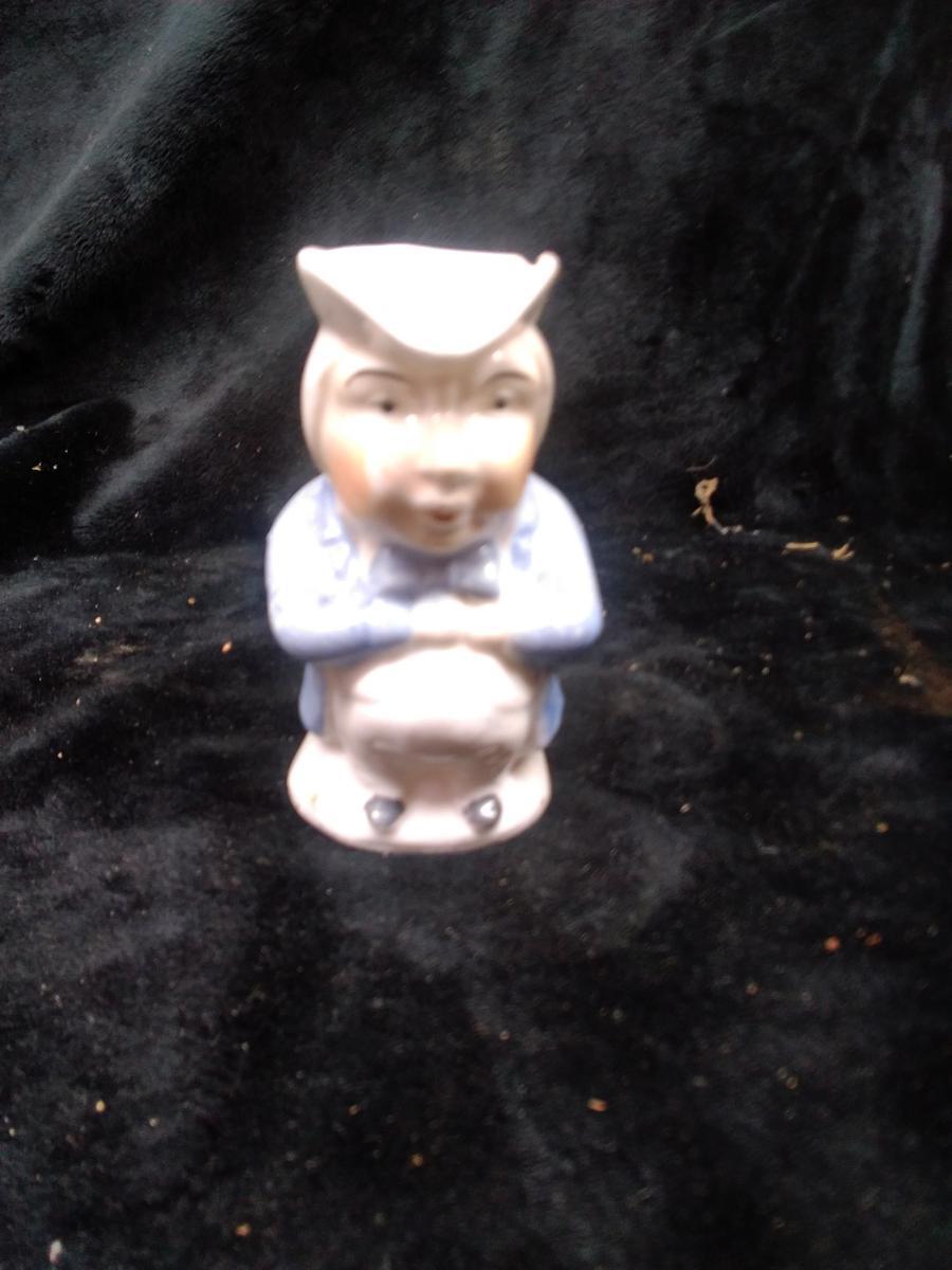 Toby Style Mug-Pot Belly with Blue Jacket