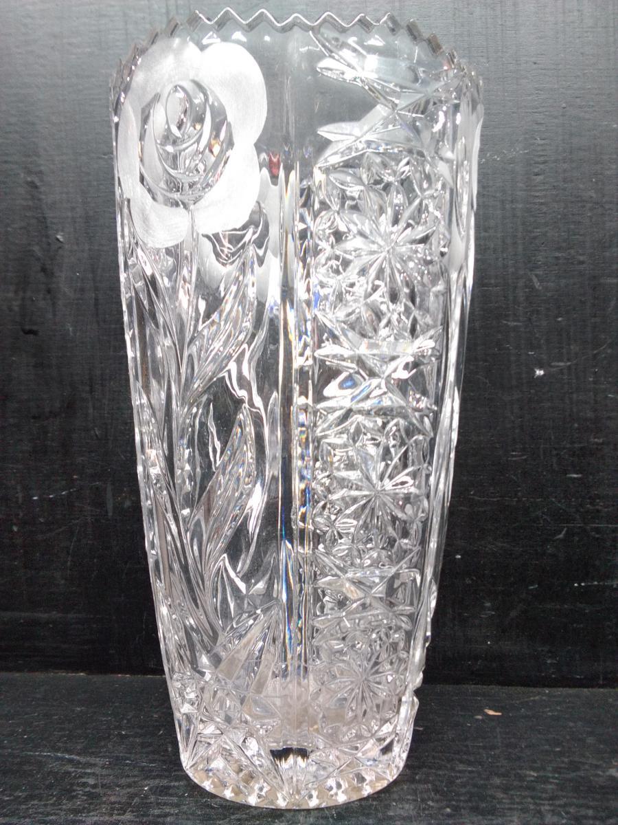 Leonard Lead Crystal Vase with Rose Motif