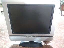 BL-Advent LCD TV 15"