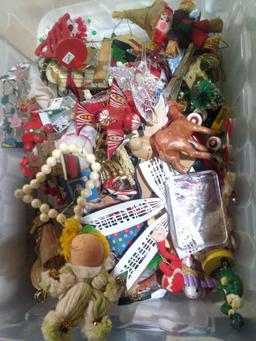BL-Assorted Christmas Ornaments with Tote