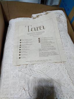 BL-Tara Tabletop Fashions Oblong Tablecloth