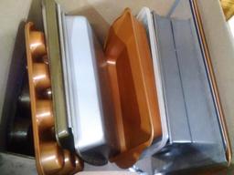 BL-Assorted Baking and Muffin Pans