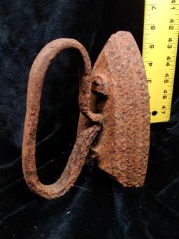 Vintage Formed Handle Sad Iron