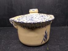 Vintage Roseville Pottery Bean Pot