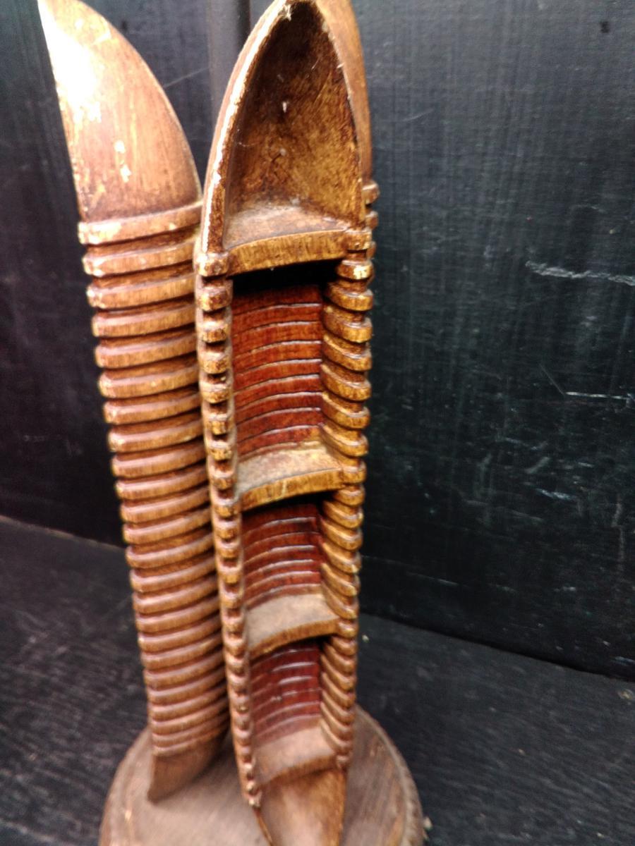 (2) Unique Native American Canoe Themed Table Lamps (x2)
