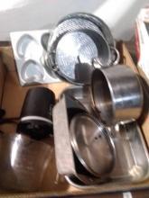 BL-Assorted Baking Pans, Measure