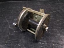 Vintage Penn Long Beach Open Face Fishing Reel