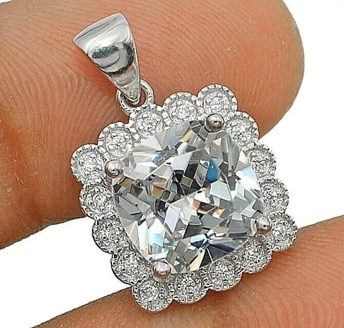 3 CT WHITE SAPPHIRE STERLING SILVER PENDANT