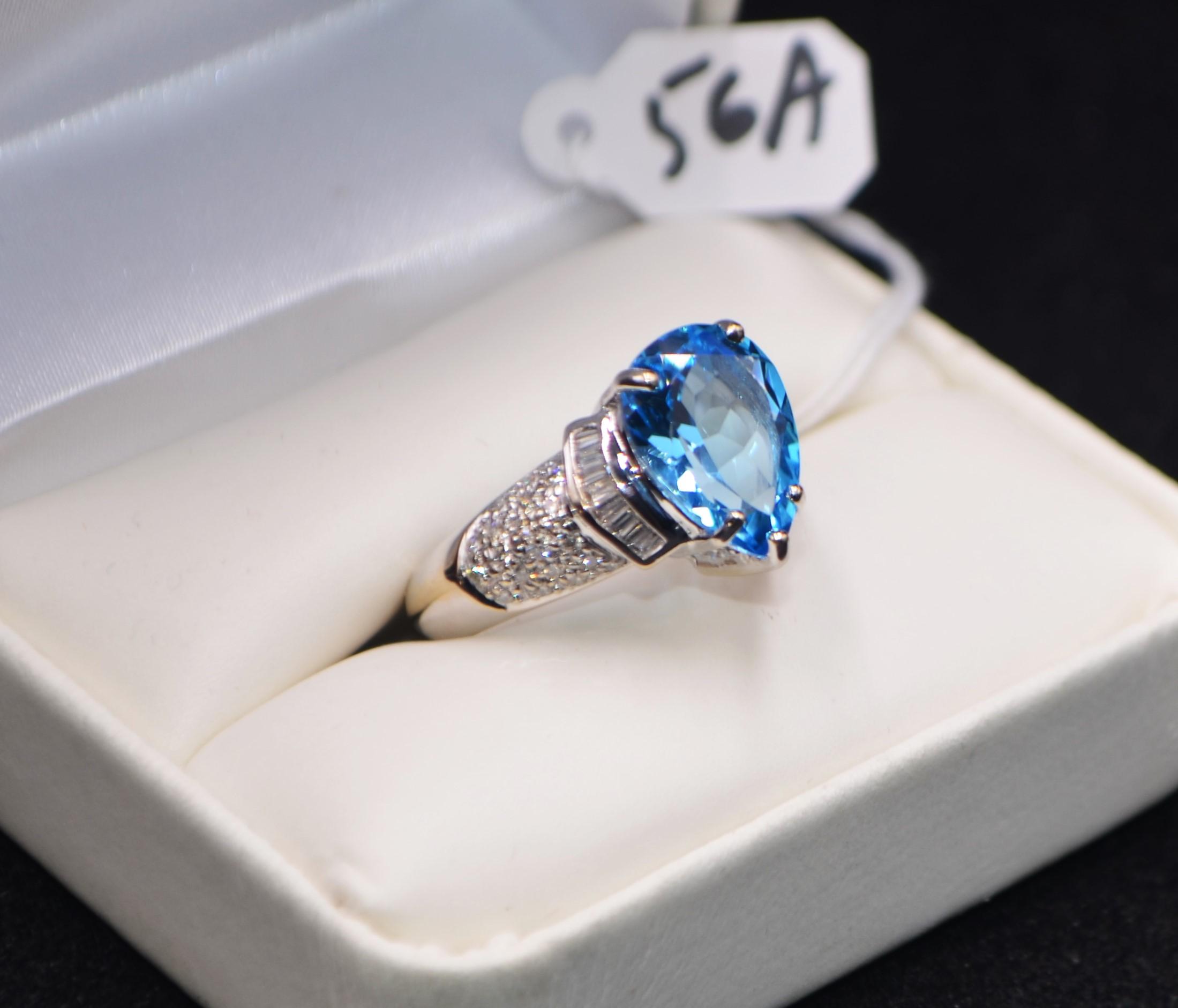 LADIES 8.45 CTTW BLUE TOPAZ & DIAMOMD 18K RING