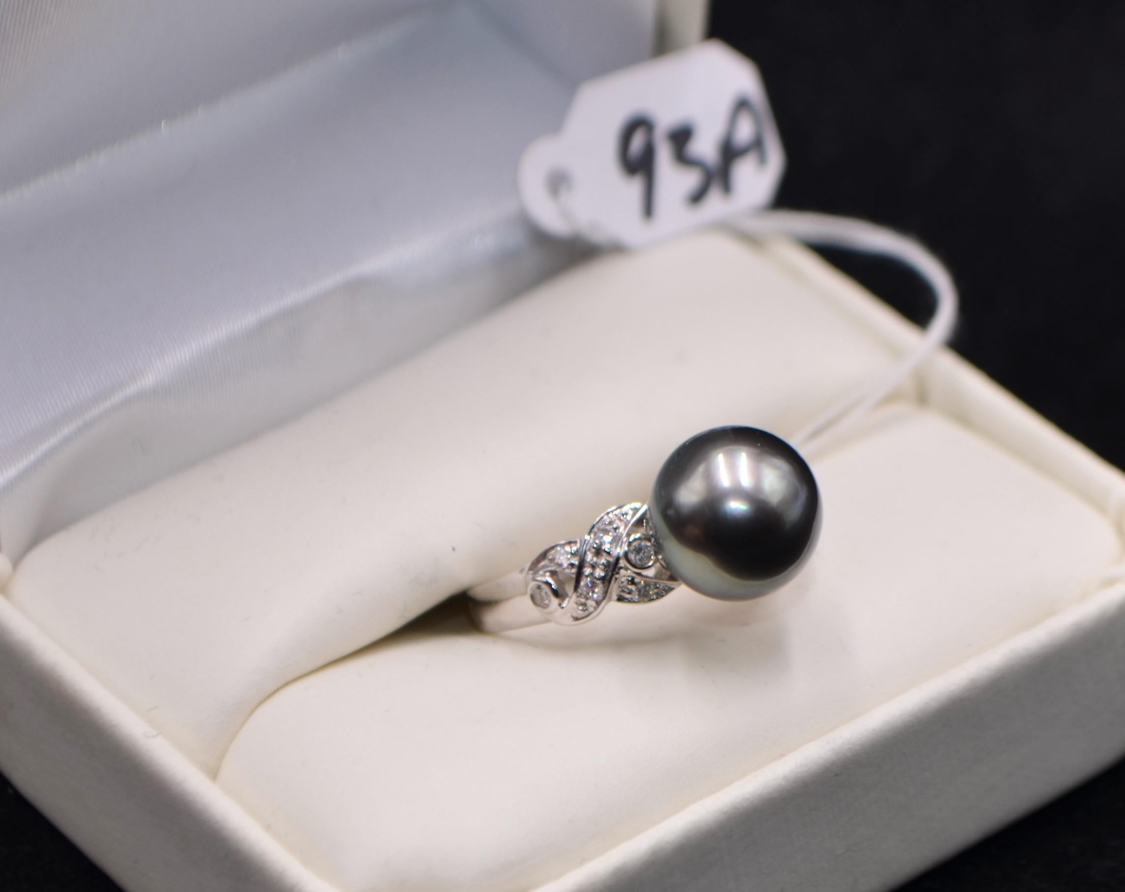 BLACK TAHITIAN PEARL & DIAMOND 14K  GOLD RING