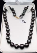 BEAUTIFUL BLACK TAHITIAN PEARL 14K NECKLACE