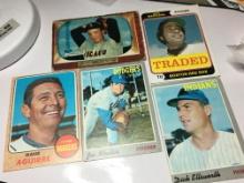 (5) Assorted Baseball Cards