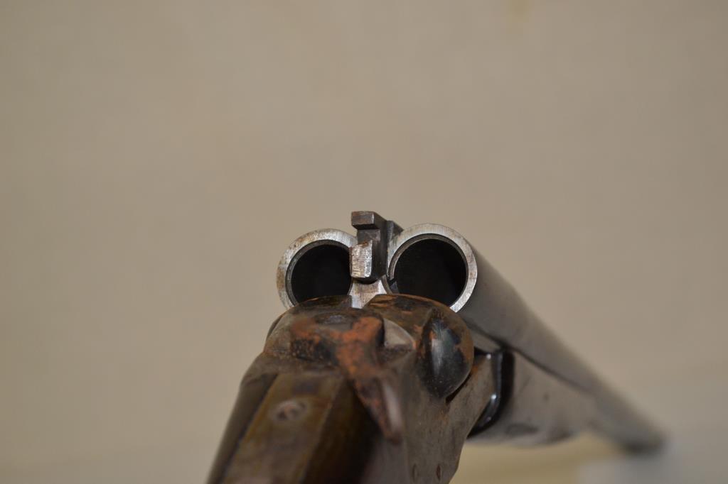 Gun. Springfield Double Barrel 16ga Shotgun