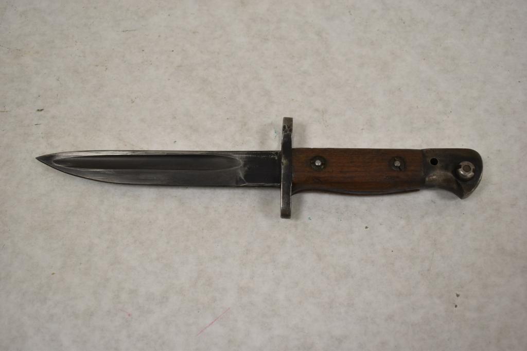 British. Modified Bayonet & Scabbard