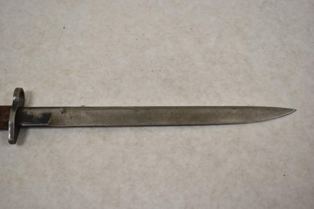 British. 1942 Bayonet & Scabbard