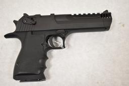 Gun. Magnum Research Desert Eagle 44 Mag Pistol