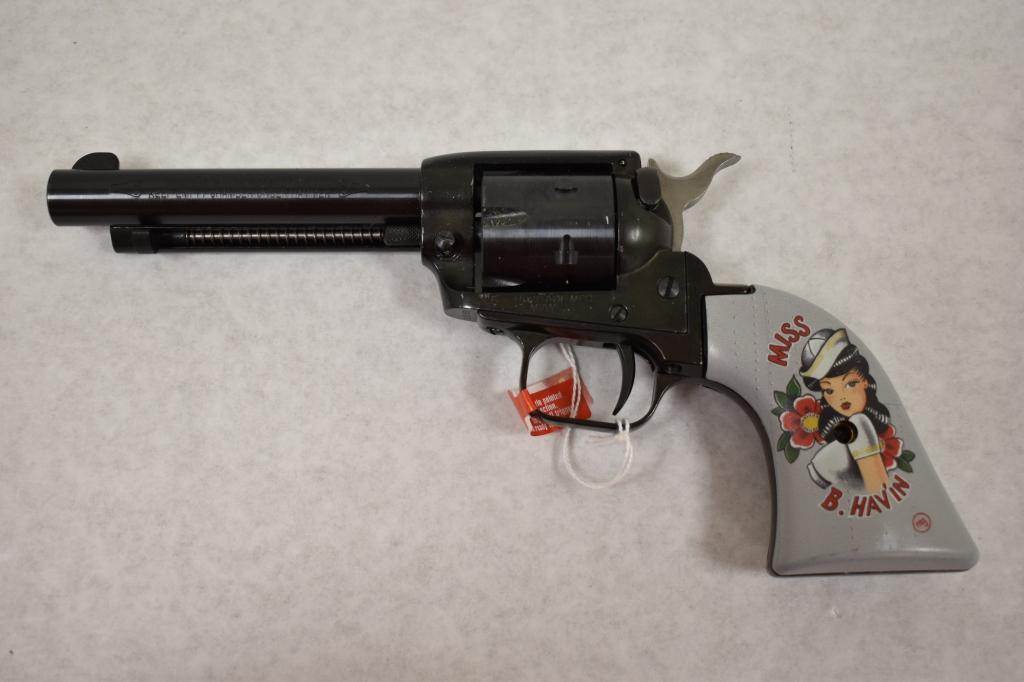 Gun. Heritage Rough Rider .22 LR Revolver