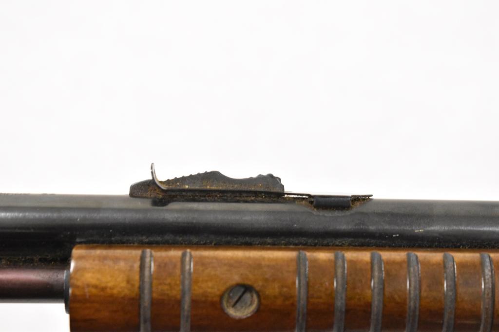 Gun. Rossi 22 LR Rifle