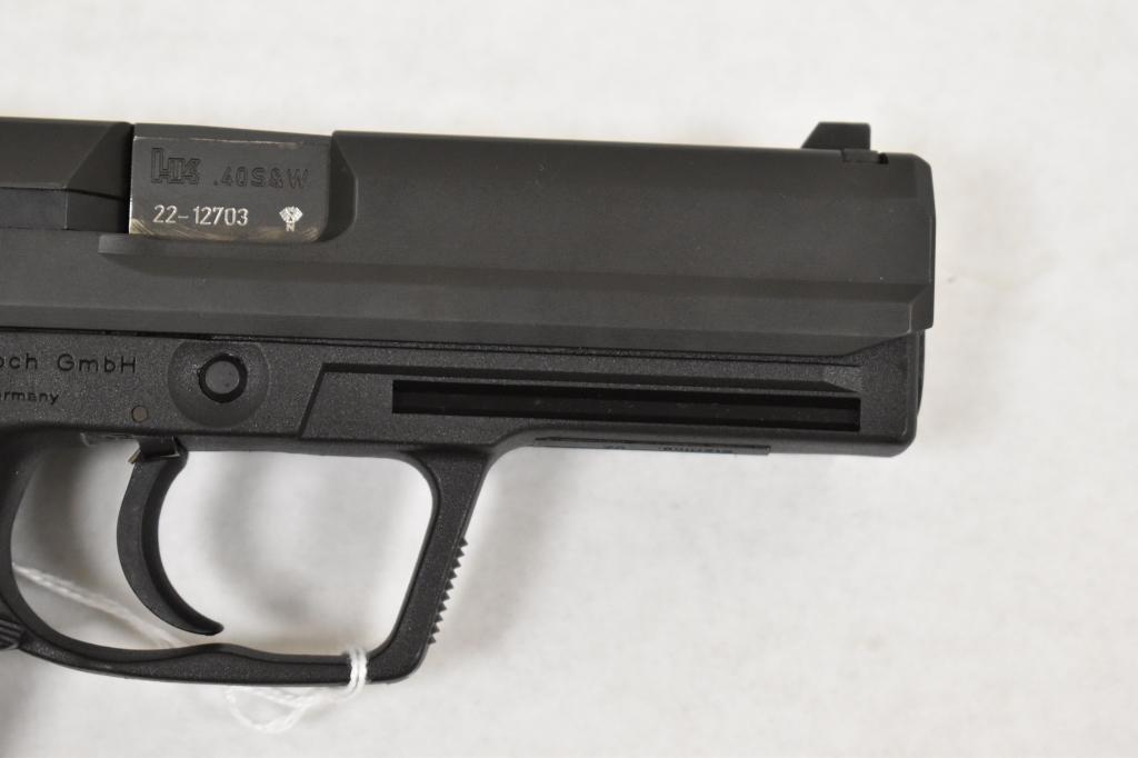 Gun. H&K model USP40 40 S&W cal Pistol