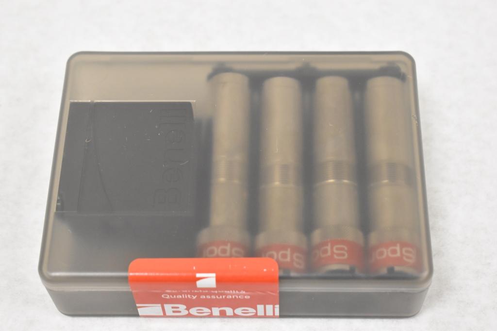 Gun. Benelli Model Super Sport 12 ga Shotgun