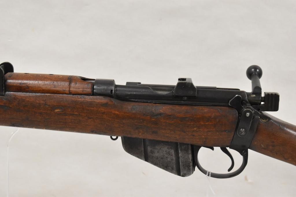 Gun. Enfield 303 Carbine Rifle