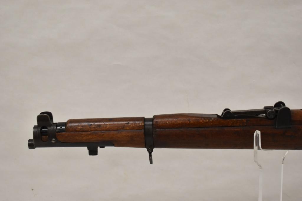Gun. Enfield 303 Carbine Rifle