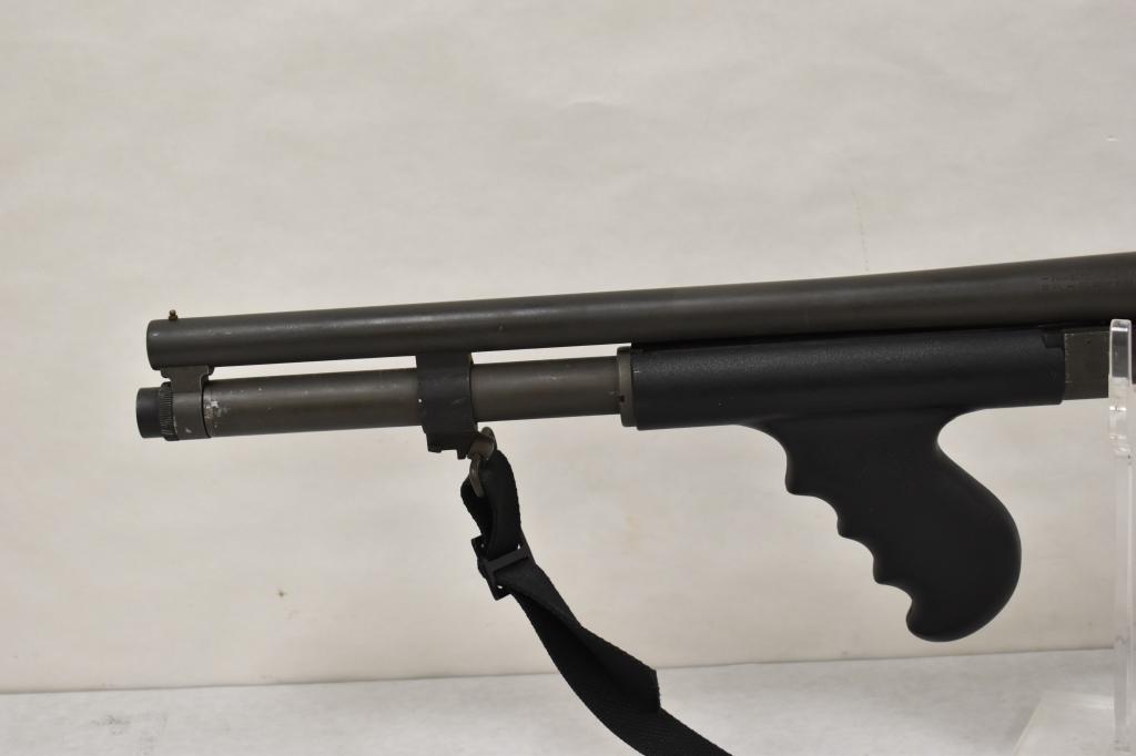 Gun. Mossberg Model 500A Riot 12 ga Shotgun