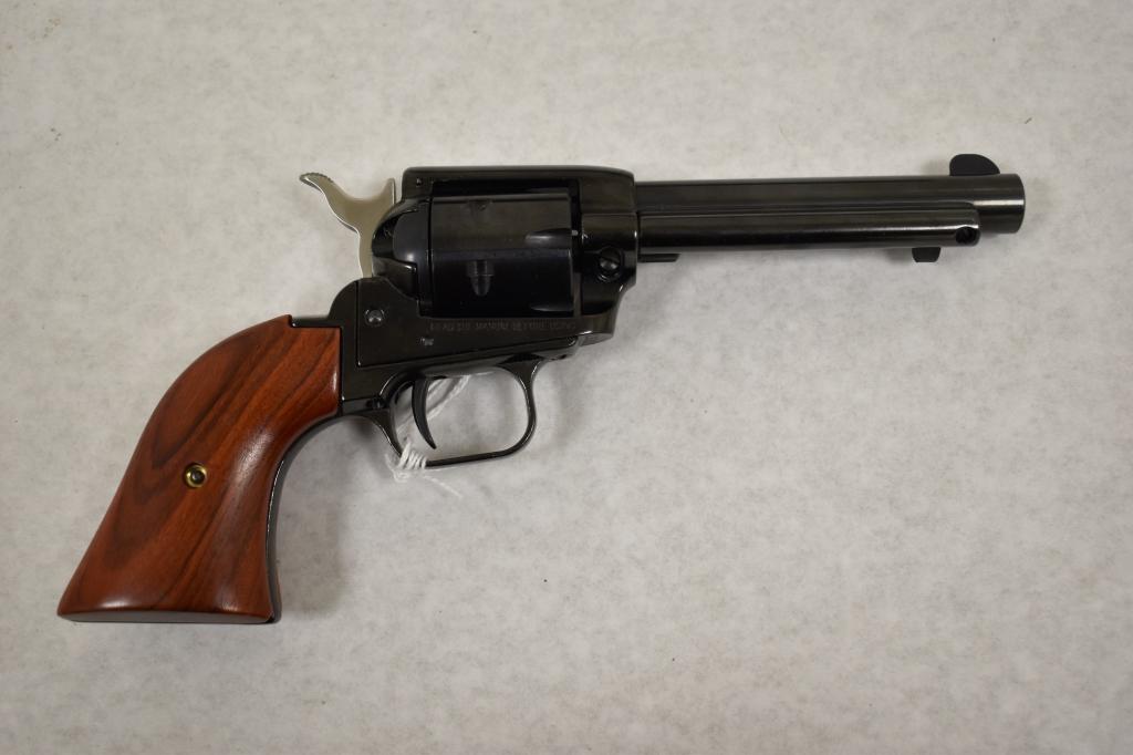 Gun. Heritage Rough Rider .22 LR Revolver