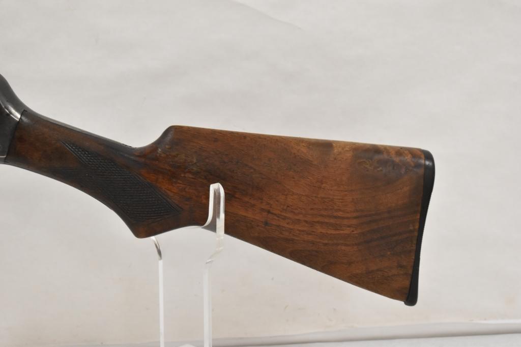 Gun. Western Field 12ga Shotgun