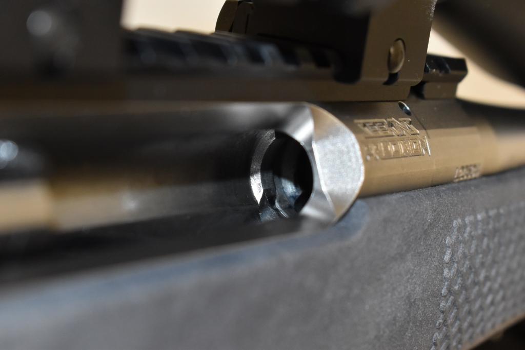 Gun. Seekins Precision Havak 300 Win Mag Rifle