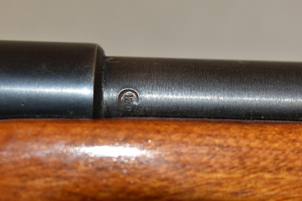 Gun. Stevens Model 86C .22 LR Rifle