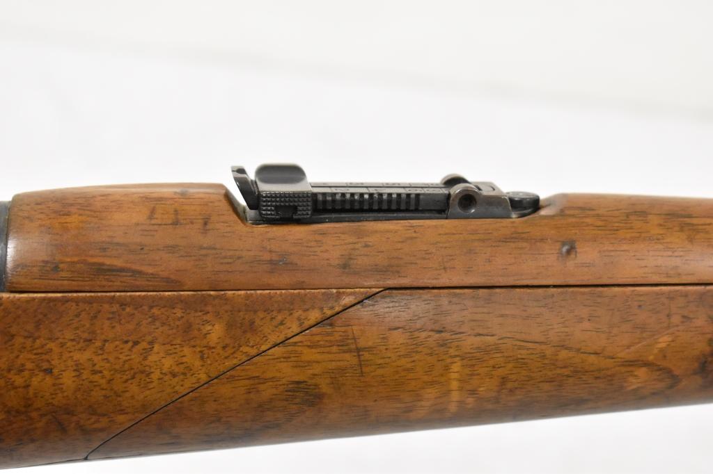 Gun. Mauser G33/40 7.92x57mm Rifle